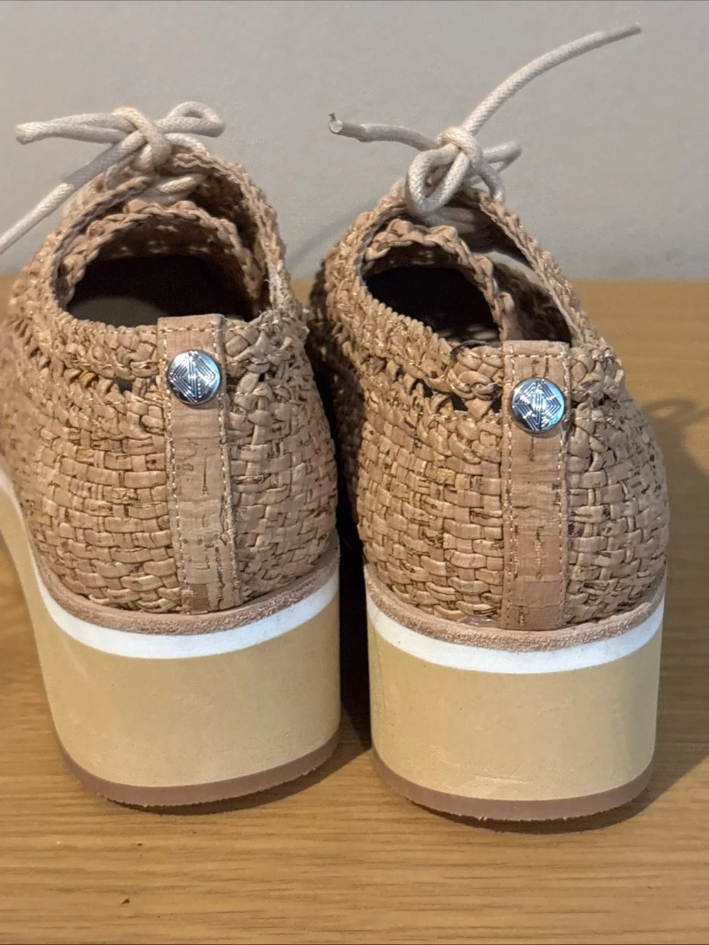 Donald Pliner Napoli Brown Woven Wedge Lace Up Shoes Women's Size 7 NEW